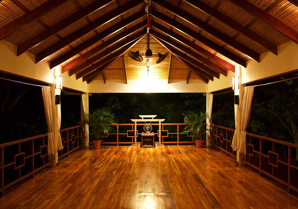 costa rica yoga studio